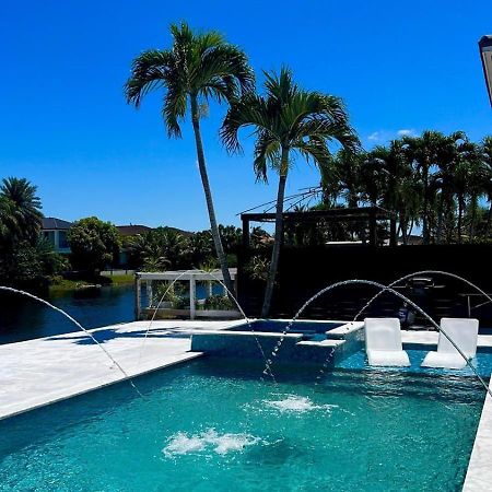 Lovers Cove Tamiami Экстерьер фото